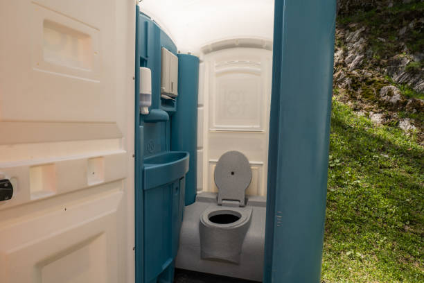Best Porta potty rental near me  in Forest Heights, TX